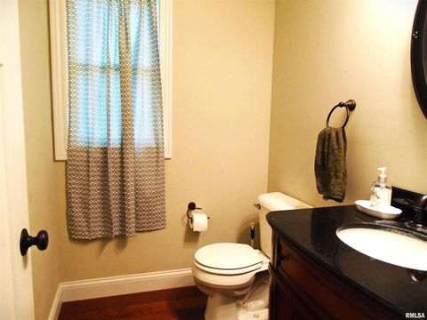 Tiny photo for 119 14TH Avenue, De Witt, IA 52742 (MLS # QC4268081)