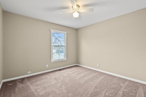Tiny photo for 153 SW Camelot Way, Bolingbrook, IL 60440 (MLS # 12578768)
