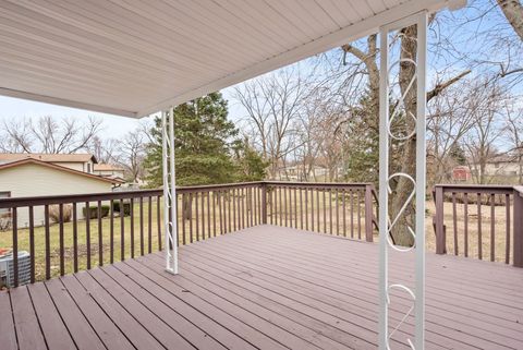 Tiny photo for 153 SW Camelot Way, Bolingbrook, IL 60440 (MLS # 12578768)