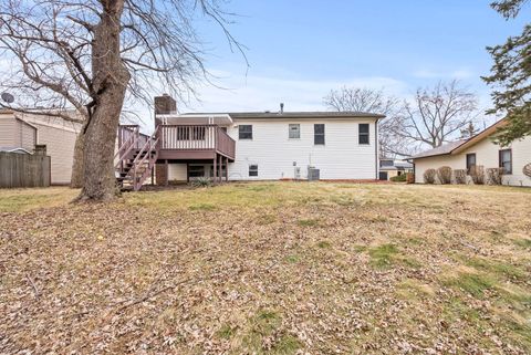 Tiny photo for 153 SW Camelot Way, Bolingbrook, IL 60440 (MLS # 12578768)