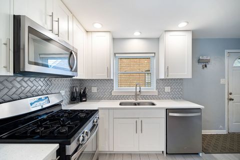 Tiny photo for 9636 S TROY Avenue, Evergreen Park, IL 60805 (MLS # 12633986)