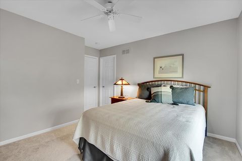 Tiny photo for 959 N Brainard Street, Naperville, IL 60563 (MLS # 12497154)