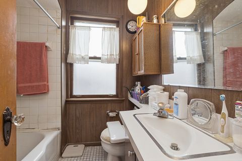 Tiny photo for 9635 S Francisco Avenue, Evergreen Park, IL 60805 (MLS # 12579907)