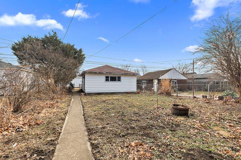 Tiny photo for 9635 S Francisco Avenue, Evergreen Park, IL 60805 (MLS # 12579907)