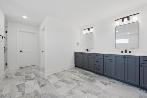 Tiny photo for 22640 Fieldstone Drive, Frankfort, IL 60423 (MLS # 12521633)