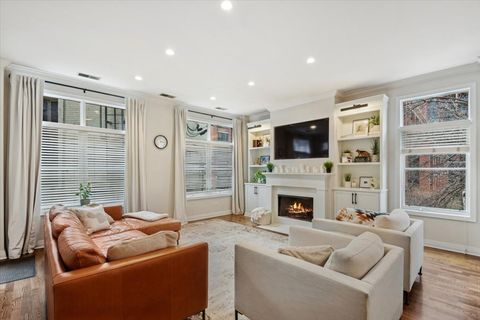 Tiny photo for Chicago, IL 60661 (MLS # 12577487)