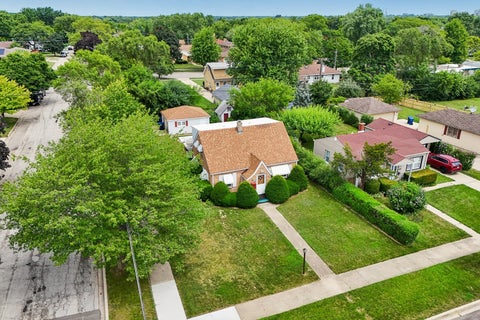 Tiny photo for 2218 Pearsall Parkway, Waukegan, IL 60085 (MLS # 12744696)