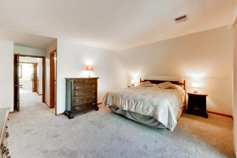 Tiny photo for 28480 N Oak Knoll Road, McHenry, IL 60051 (MLS # 12737490)