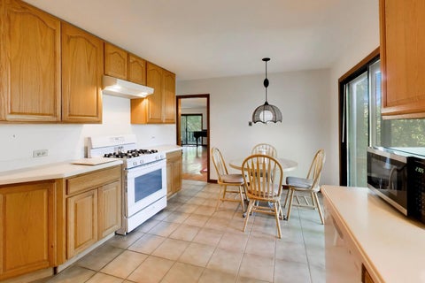 Tiny photo for 28480 N Oak Knoll Road, McHenry, IL 60051 (MLS # 12737490)