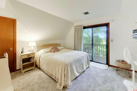 Tiny photo for 28480 N Oak Knoll Road, McHenry, IL 60051 (MLS # 12737490)