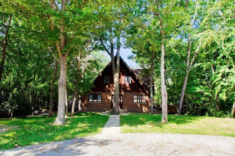 Tiny photo for 28480 N Oak Knoll Road, McHenry, IL 60051 (MLS # 12737490)