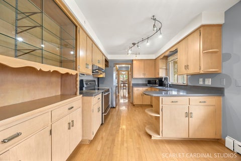 Tiny photo for 501 Glenwood Trail, Elgin, IL 60120 (MLS # 12688182)