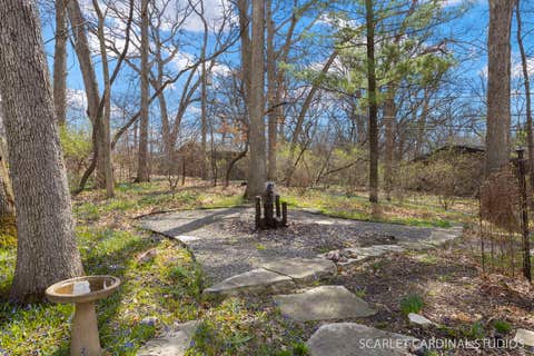 Tiny photo for 501 Glenwood Trail, Elgin, IL 60120 (MLS # 12688182)