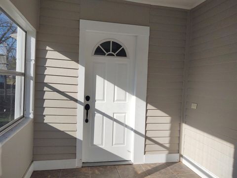 Tiny photo for 603 N 5th Street, Vienna, IL 62995 (MLS # 100000463)