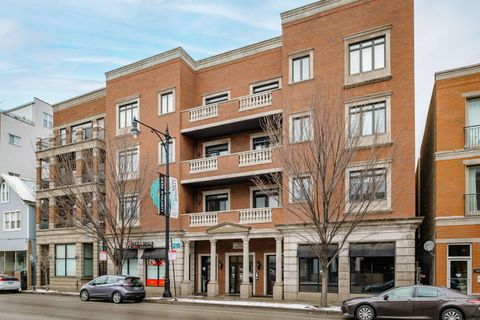 Photo of 1442 W Fullerton Avenue #3B, Chicago, IL 60614 (MLS # 12558948)