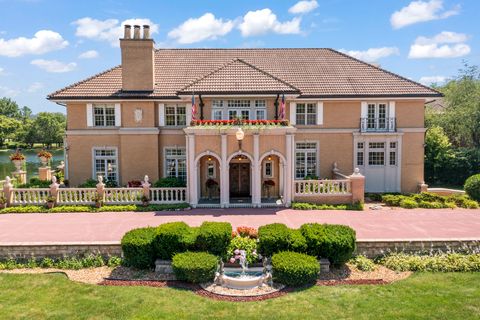 A home in South Barrington