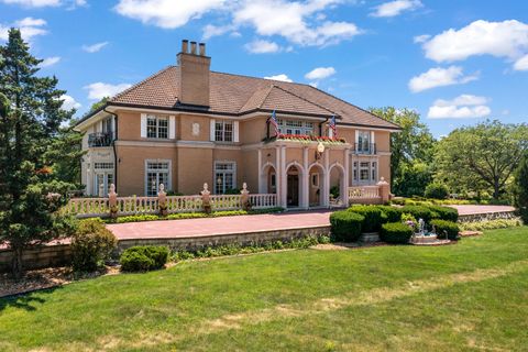 A home in South Barrington