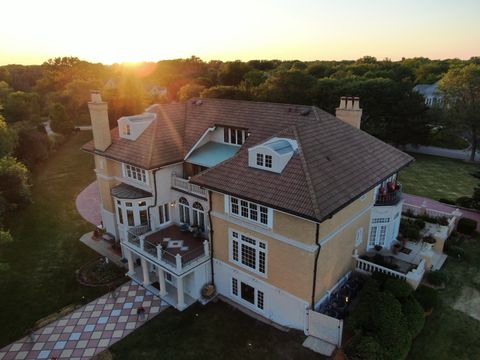 A home in South Barrington