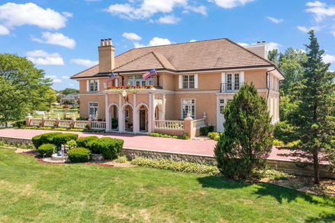 A home in South Barrington