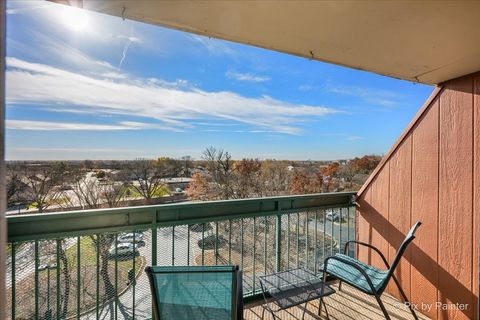 Tiny photo for 1840 HUNTINGTON Boulevard #BW608, Hoffman Estates, IL 60169 (MLS # 12518879)