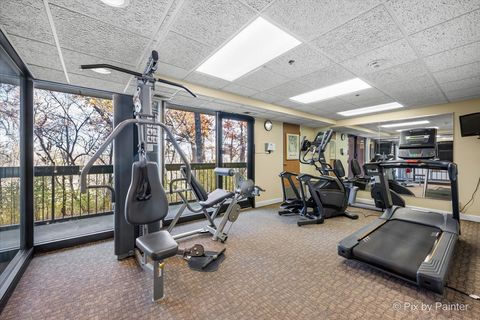 Tiny photo for 1840 HUNTINGTON Boulevard #BW608, Hoffman Estates, IL 60169 (MLS # 12518879)