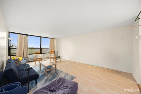 Tiny photo for 5100 N Marine Drive #6B, Chicago, IL 60640 (MLS # 12496388)