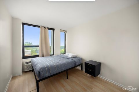 Tiny photo for 5100 N Marine Drive #6B, Chicago, IL 60640 (MLS # 12496388)