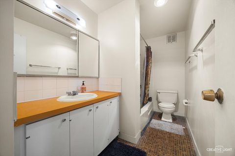 Tiny photo for 5100 N Marine Drive #6B, Chicago, IL 60640 (MLS # 12496388)