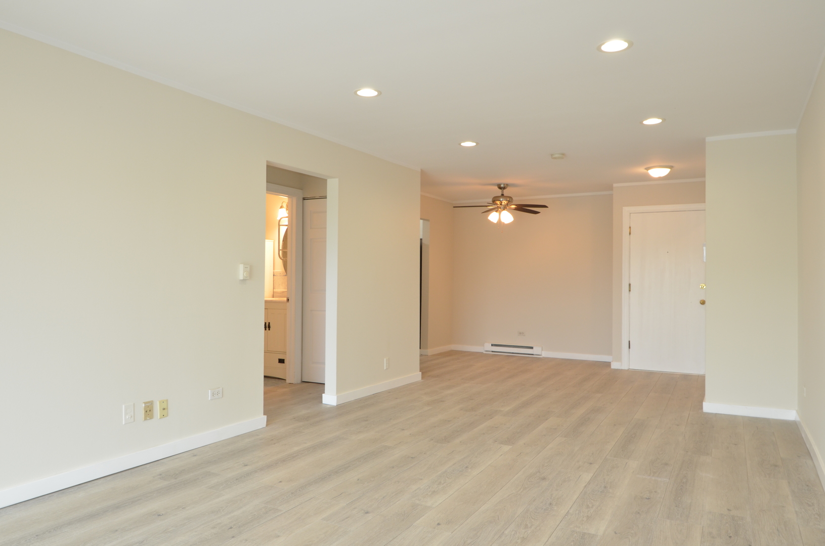 826 E Old Willow Road 206