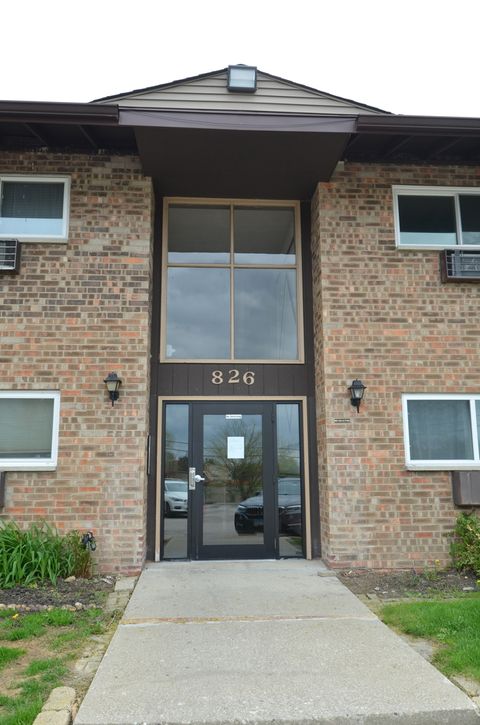 Photo of 826 E Old Willow Road #206, Prospect Heights, IL 60070 (MLS # 12629865)
