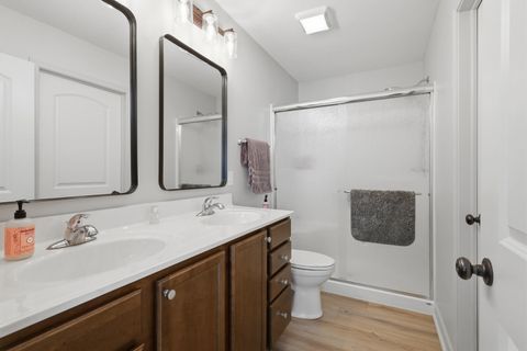Tiny photo for 6234 Mississippi Avenue, Davenport, IA 52807 (MLS # 12629253)