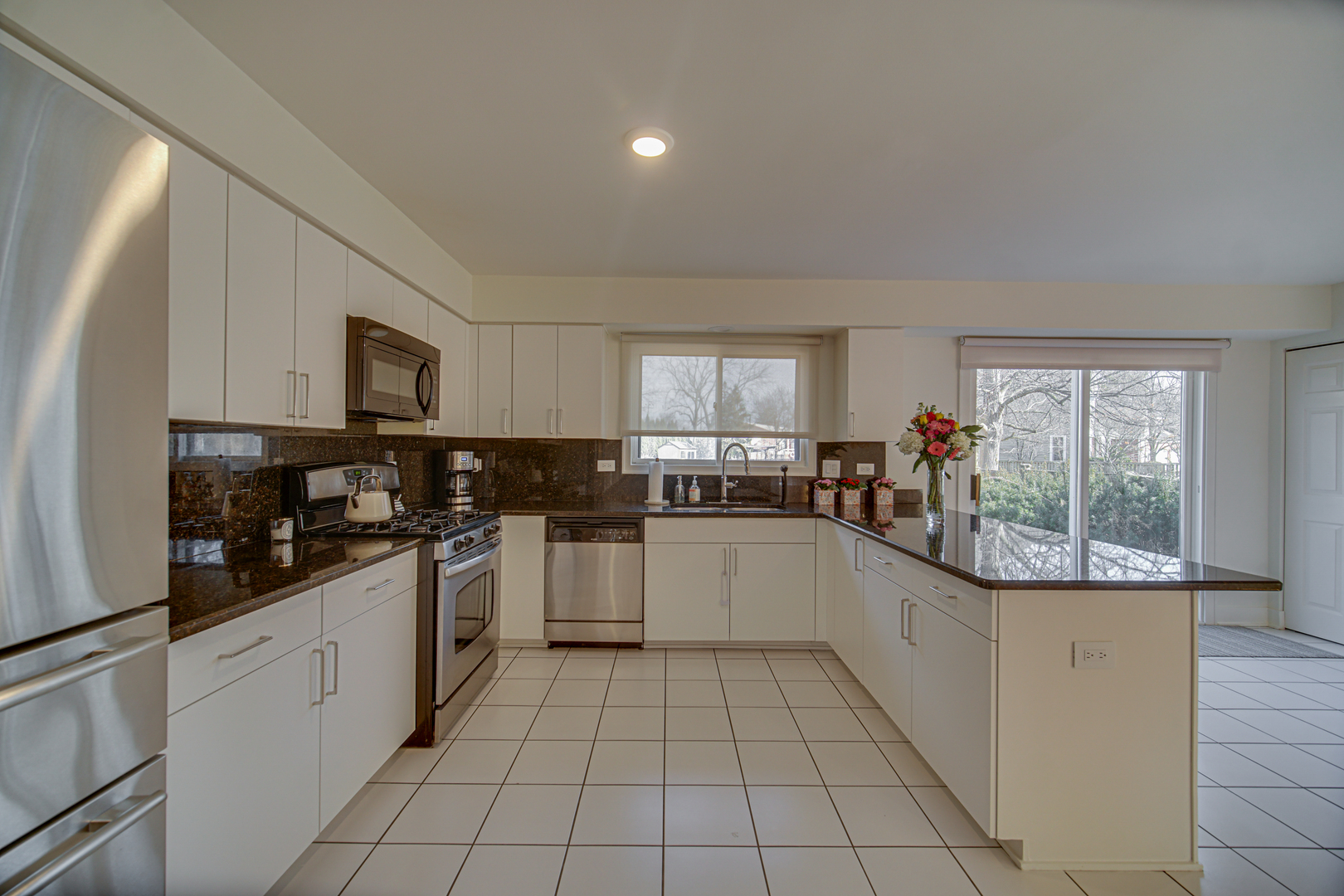 2873 Whispering Oaks Drive