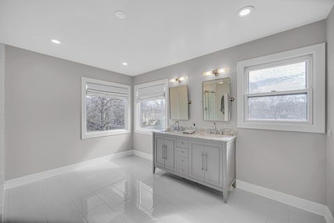 Tiny photo for 2873 Whispering Oaks Drive, Buffalo Grove, IL 60089 (MLS # 12577995)