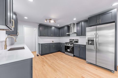 Tiny photo for 960 E 167th Street, South Holland, IL 60473 (MLS # 12633669)