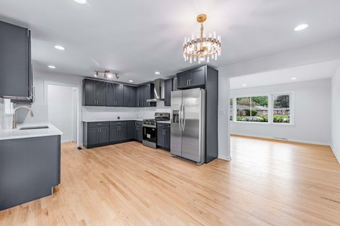 Tiny photo for 960 E 167th Street, South Holland, IL 60473 (MLS # 12633669)