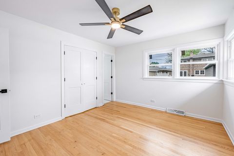 Tiny photo for 960 E 167th Street, South Holland, IL 60473 (MLS # 12633669)