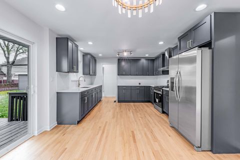 Tiny photo for 960 E 167th Street, South Holland, IL 60473 (MLS # 12633669)