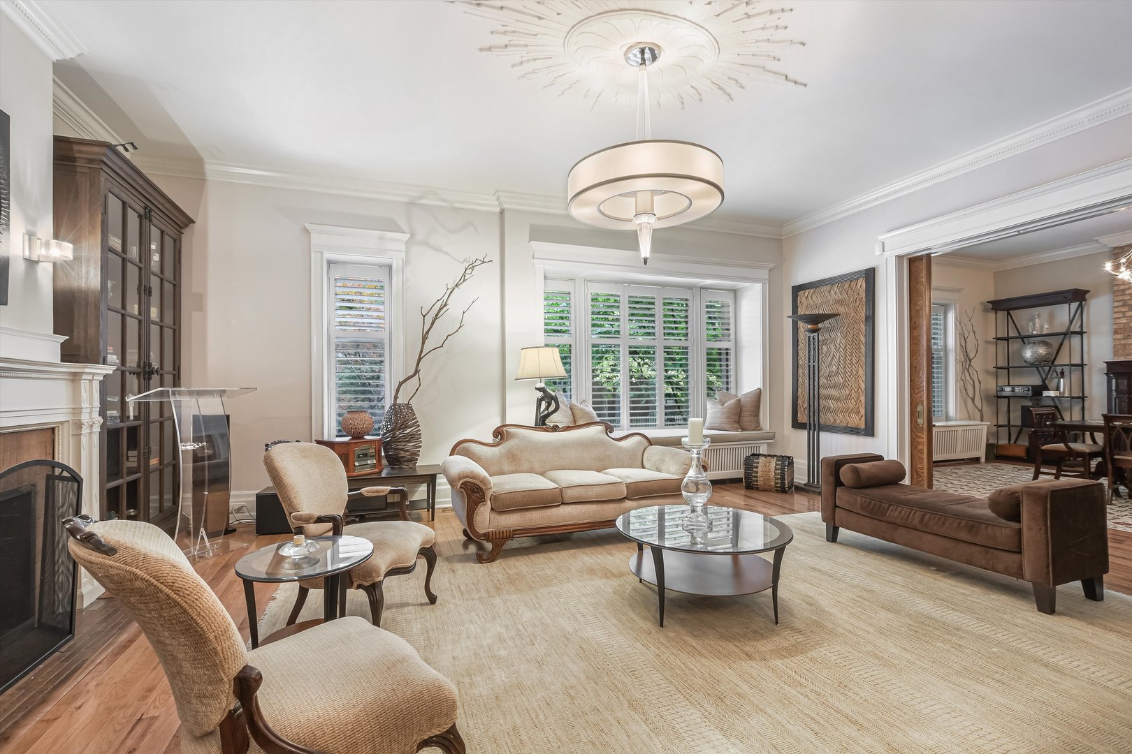 1210 N ASTOR Street 1A