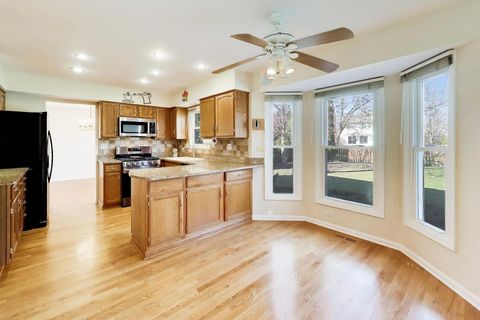 Tiny photo for 1422 Madison Road, Buffalo Grove, IL 60089 (MLS # 12612329)