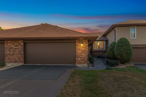 Tiny photo for 14325 Clearview Drive, Orland Park, IL 60462 (MLS # 12491255)