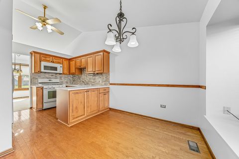 Tiny photo for 14325 Clearview Drive, Orland Park, IL 60462 (MLS # 12491255)