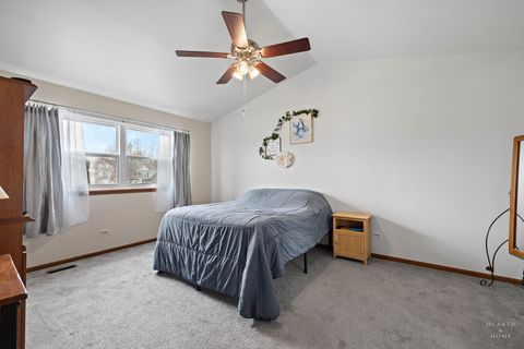 Tiny photo for 1278 Regent Drive, Mundelein, IL 60060 (MLS # 12592157)
