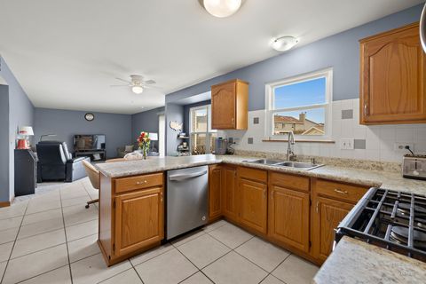 Tiny photo for 1278 Regent Drive, Mundelein, IL 60060 (MLS # 12592157)