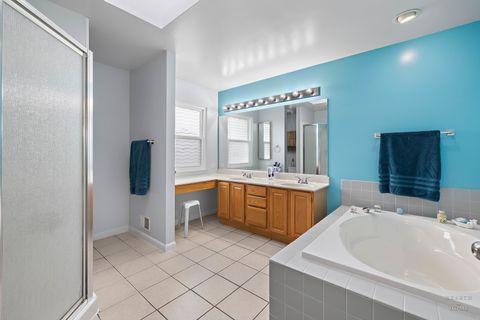 Tiny photo for 1278 Regent Drive, Mundelein, IL 60060 (MLS # 12592157)