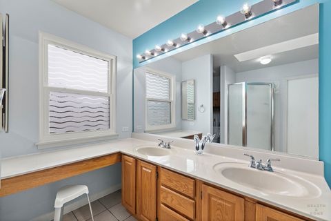 Tiny photo for 1278 Regent Drive, Mundelein, IL 60060 (MLS # 12592157)