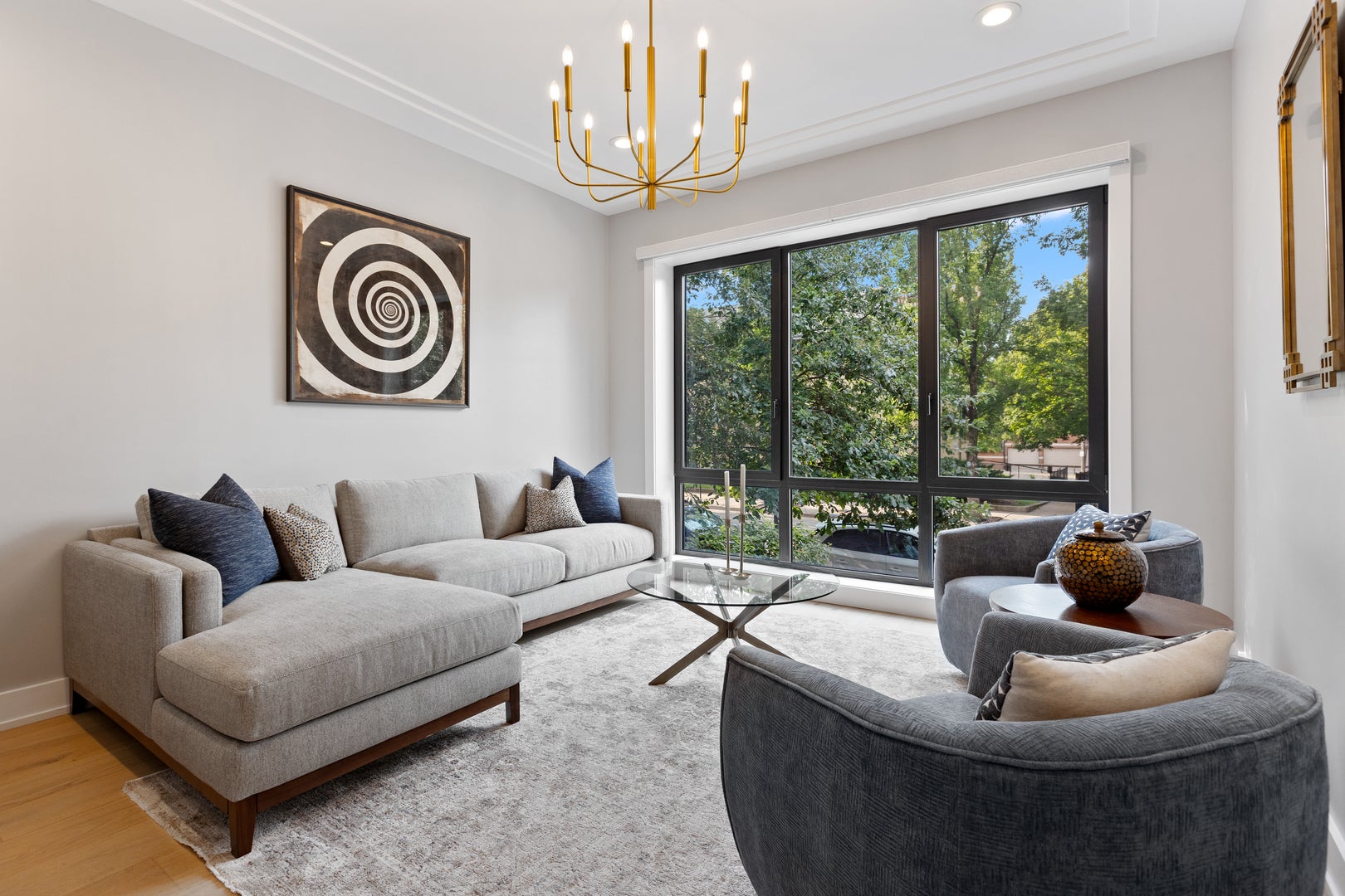 1644 W Diversey Parkway 1