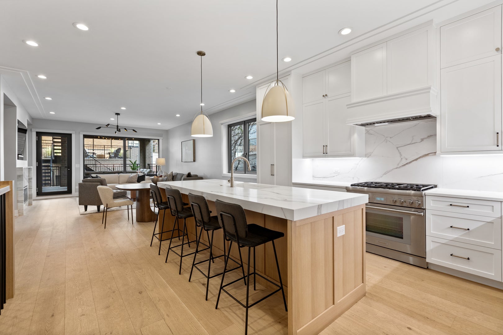 1644 W Diversey Parkway 1
