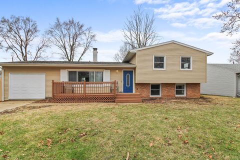 Photo of 1813 Winchester Drive, Champaign, IL 61821 (MLS # 12589953)