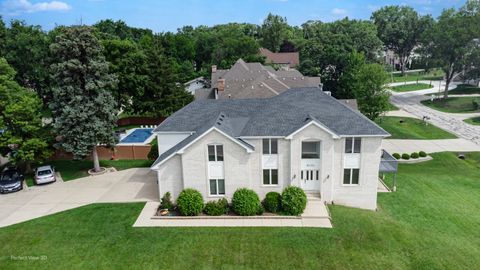 Tiny photo for 16W234 91st Street, Burr Ridge, IL 60527 (MLS # 12525098)