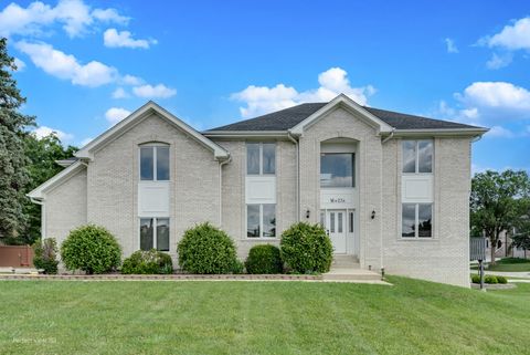 Photo of 16W234 91st Street, Burr Ridge, IL 60527 (MLS # 12525098)